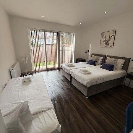 Appartement Star London Finchley Road 3-Bed Escape With Garden Extérieur photo