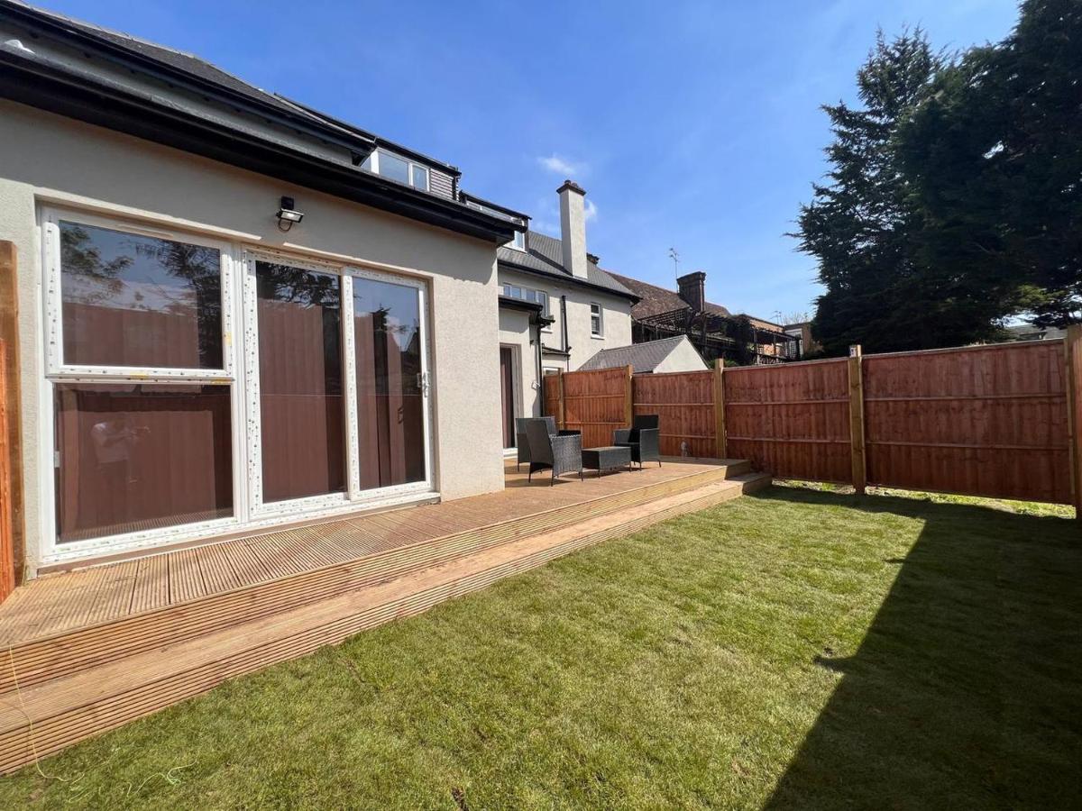 Appartement Star London Finchley Road 3-Bed Escape With Garden Extérieur photo