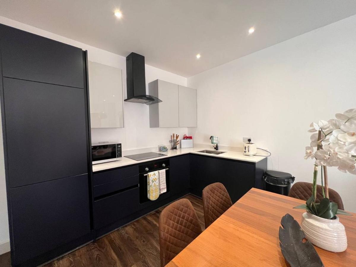 Appartement Star London Finchley Road 3-Bed Escape With Garden Extérieur photo
