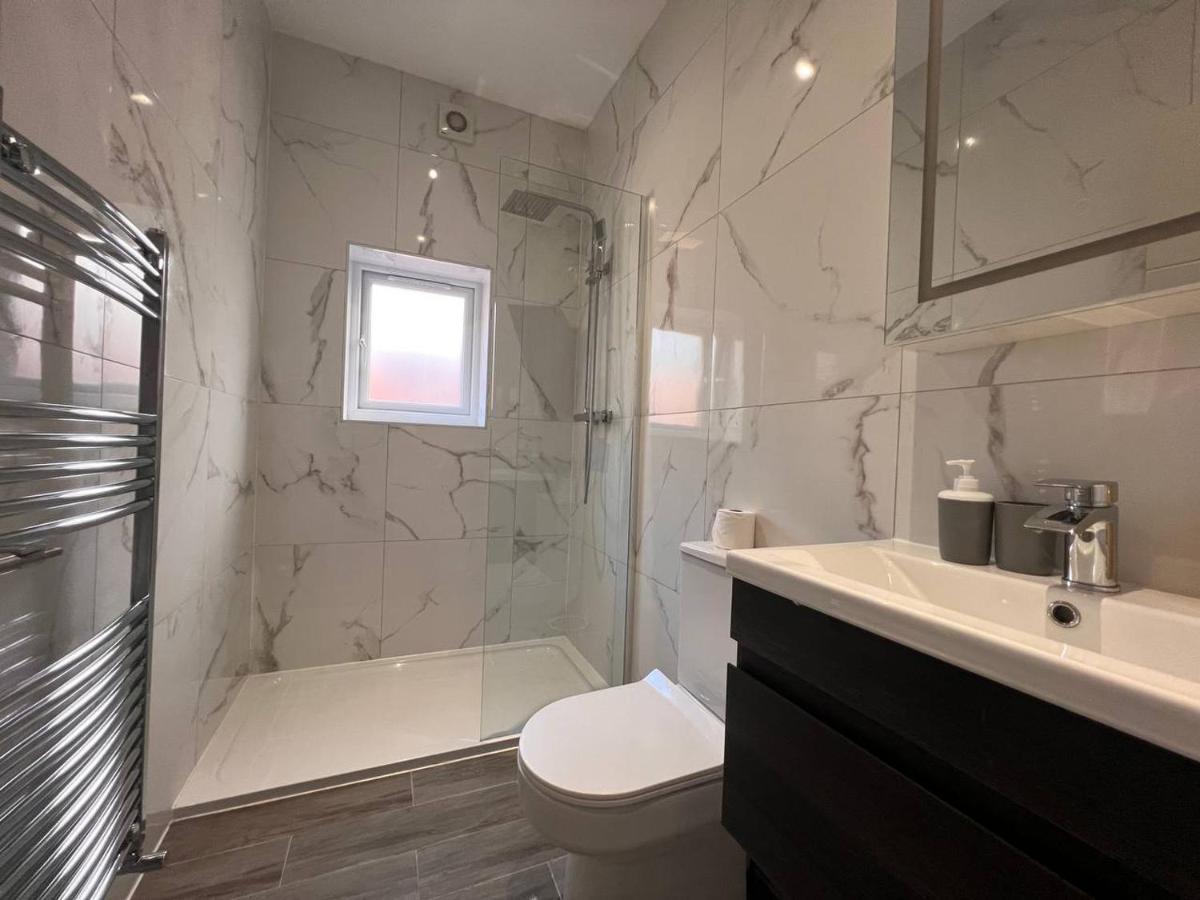 Appartement Star London Finchley Road 3-Bed Escape With Garden Extérieur photo